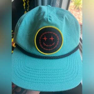 Bossdog chain happy face hat